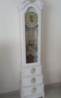 ساعت ایستاده