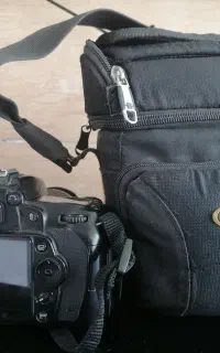 دوربین عکاسی نیکون D90