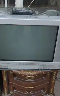 تلفزیون ۲۱ سونی سالم