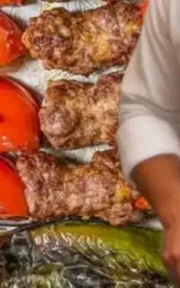 آشپز ایرانی آقا یک نفر