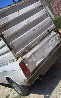 پیکان وانت مدل ۹۱ بی رنگ