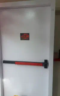 نصب درب ضد حریق و ضدسرقت  جعبه آتش نشانی واسپرینکر
