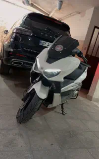 کی وی ویسته 250