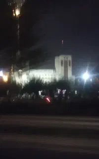 کافه موسیقی زنده هست
