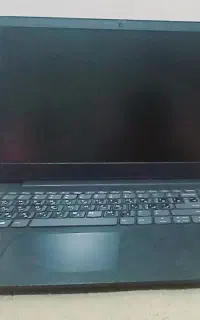 لپ تاپ Lenovo در حد نو همراهه کیف و کارتونش