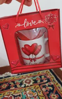 ماگ و ساعت رومیزی وچراغ مطالعه