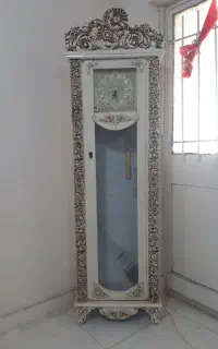 ساعت ایستاده