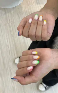 کاشت ناخون