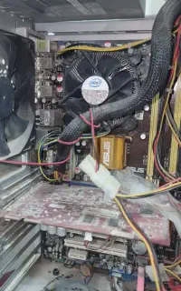 موبایل و کیس کامپیوتر سوخته و معیوب میخرم