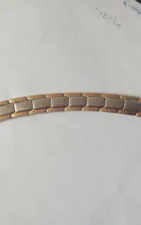 دستبند مغناطیسی