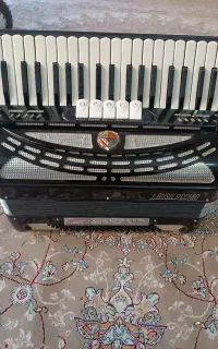 اکاردیون بوزلا چو 80