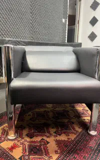 مبل تک‌نفره ریلکسی(مناسب سالن زیبایی وکلینیک پوست)