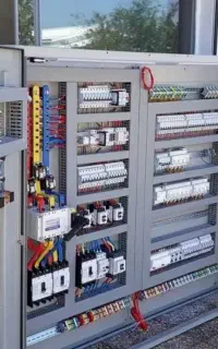 برق/برقکار ساختمان/قطعی برق/عیب یابی/تعمیرات برق