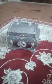 جعبه  ارایش   نو  وبا قیمت  مناسب
