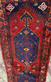 فرش کناره دستباف قدیمی در حد نو