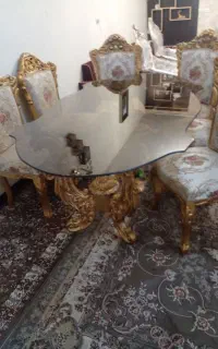 میز ناهار خوری تک