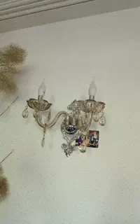 لوستر دیوار کوب