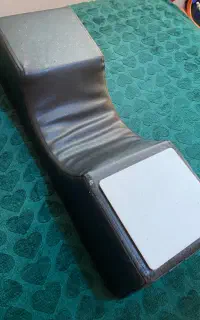 زیر سر مژهکار