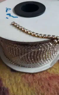نگین متری