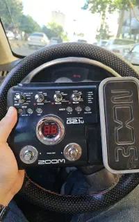 مولتی افکت گیتار zoom g2.1