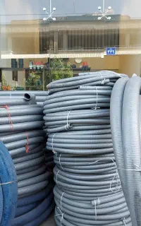 انواع شیلنگ‌های خرطومی (هلی‌فلکس) طوسی و آبی