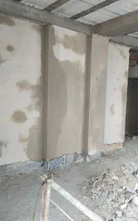 کارگر گچکاری