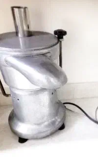 آب میوه گیری صنعتی