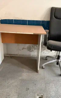 میز و صندلی