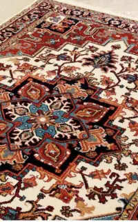 فرش ۹ متری طرح هریس کاشان