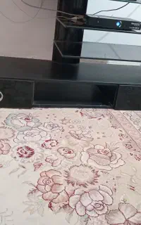 فروش زیرتلویزون ۷۰۰
