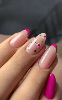آموزش ناخن و کاشت ناخن با مدرک معتبر