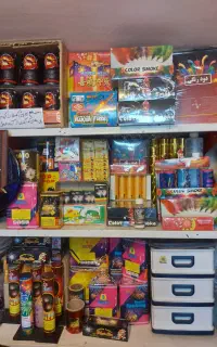 نورافشانی،آتش‌بازی، تولد،عروسی،تعیین جنسیت