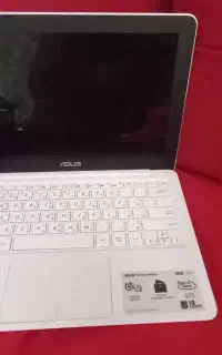 لب تاب ایسوس