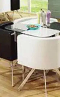 میز شیشه ای شطرنجی و صندلی چرم فر ساندویچی