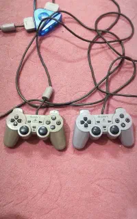 دسته بازی کامپیوتر و پلی استیشن