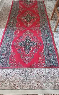 کنار فرش و موکت در حد نو