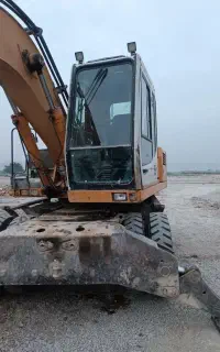 بیل چرخ لاستیکی آ۹۰۰