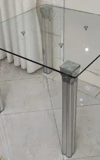 میز شیشه ای
