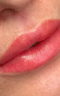میکرو  ابرو و شیدینگ لب بن مژه خط چشم (آرایش دائم)