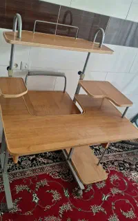 میز کامپیوتر