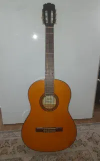 گیتارcastilla مدل c.725