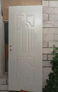 در چوبی سفید