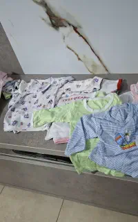 چهار تیکه لباس نوزاد ۱۰۰ تومن
