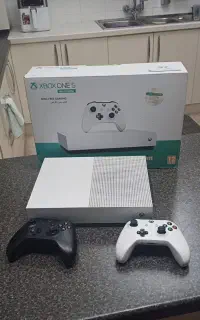 Xbox one s در حد نو