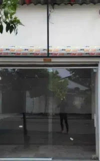 مغازه روبروی شهربازی دواس