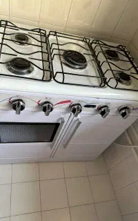 فروش اجاق گاز طرح فر کمتر از ۲ ماه استفاده شده