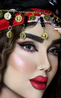 میکاپ و شنیون