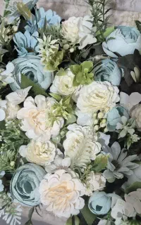 دسته گل و قاب عکس شیک