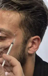 خدمات زیبایی ،بوتاکس، برداشتن خال، لیزر خال، مزوژل