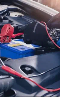 باطری سازی و مکانیکی سیار ۲۴ شبانه روزی شهرکرد